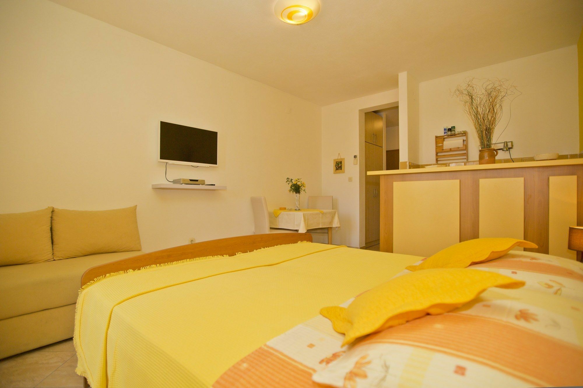 Apartments And Rooms Art Deco Pape Hvar Town Exterior photo
